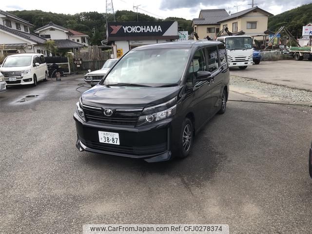 toyota voxy 2016 GOO_JP_700120076730241004001 image 1