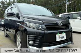 toyota voxy 2014 GOO_JP_700090373030250522001