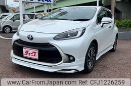 toyota aqua 2023 -TOYOTA--AQUA 6AA-MXPK11--MXPK11-2106769---TOYOTA--AQUA 6AA-MXPK11--MXPK11-2106769-