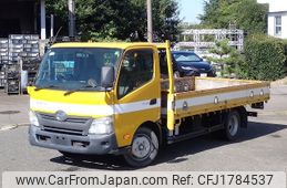 hino dutro 2013 CFJ1784537