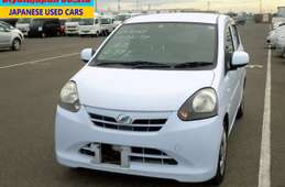 Daihatsu Mira e:S 2012