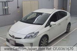 toyota prius 2013 -TOYOTA--Prius DAA-ZVW30--ZVW30-5707505---TOYOTA--Prius DAA-ZVW30--ZVW30-5707505-