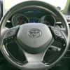 toyota c-hr 2018 quick_quick_DAA-ZYX10_ZYX10-2158120 image 14