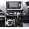 toyota voxy 2018 GOO_JP_700070848530250502002 image 25