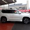 toyota land-cruiser-prado 2021 24121003 image 6