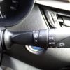 toyota c-hr 2017 GOO_JP_700072025530250520002 image 37