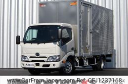 hino dutro 2024 GOO_NET_EXCHANGE_0704692A30250322W008