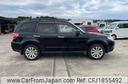 subaru forester 2011 CFJ1855492