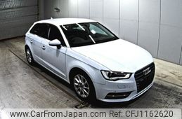 audi a3 2014 -AUDI--Audi A3 8VCXS-WAUZZZ8V7FA078082---AUDI--Audi A3 8VCXS-WAUZZZ8V7FA078082-