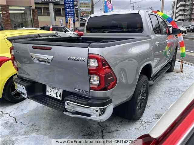toyota hilux 2023 CFJ1437571 image 2