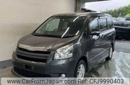 toyota noah 2007 -TOYOTA--Noah ZRR70W--0008061---TOYOTA--Noah ZRR70W--0008061-