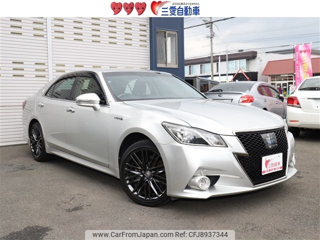 toyota crown 2015 -TOYOTA--Crown DAA-AWS211--AWS211-6003483---TOYOTA--Crown DAA-AWS211--AWS211-6003483- image 1