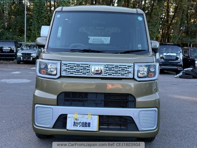 daihatsu wake 2015 CFJ1803904 image 2