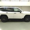 toyota land-cruiser 2023 CFJ1817374 image 2