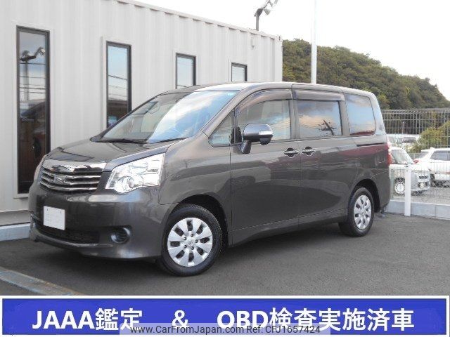 toyota noah 2014 CFJ1657424 image 1