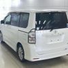 toyota voxy 2010 CFJ1829163 image 2