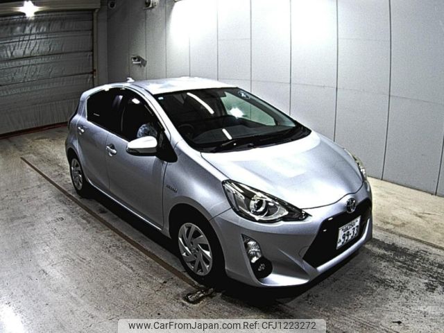 toyota aqua 2015 -TOYOTA 【山口 501み9933】--AQUA NHP10-2460671---TOYOTA 【山口 501み9933】--AQUA NHP10-2460671- image 1