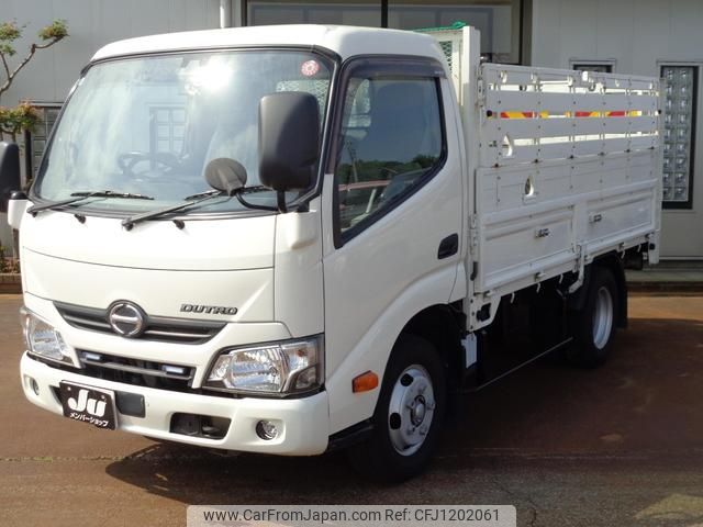 hino dutro 2019 GOO_NET_EXCHANGE_0900420A30241217W015 image 1