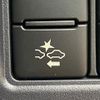 toyota voxy 2017 CFJ8613443 image 5