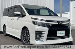toyota voxy 2014 CFJ1627541