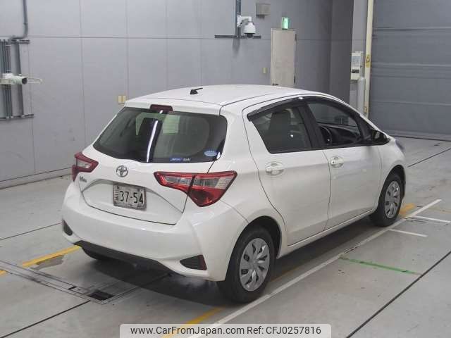 toyota vitz 2017 -TOYOTA--Vitz DBA-KSP130--KSP130-2209553---TOYOTA--Vitz DBA-KSP130--KSP130-2209553- image 2