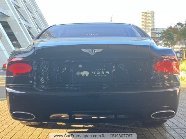 bentley continental-flying-spur 2018 quick_quick_ABA-BEDBD_SCBEW53W9JC067717 image 2