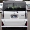 daihatsu tanto 2024 CFJ1801413 image 2
