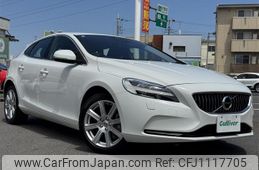 volvo v40 2017 -VOLVO--Volvo V40 LDA-MD4204T--YV1MVA8RDH2424280---VOLVO--Volvo V40 LDA-MD4204T--YV1MVA8RDH2424280-