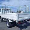 isuzu elf-truck 2004 CFJ0588366 image 22