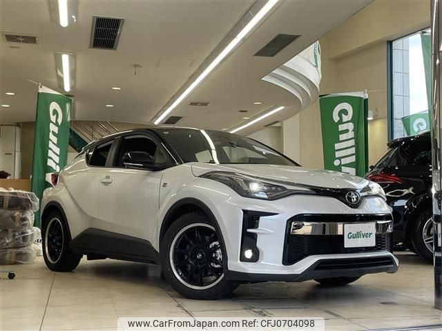 toyota c-hr 2023 -TOYOTA--C-HR 6AA-ZYX11--ZYX11-2061676---TOYOTA--C-HR 6AA-ZYX11--ZYX11-2061676- image 1