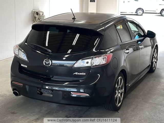 mazda axela 2011 CFJ1611124 image 2
