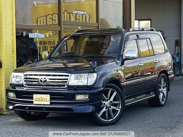 toyota land-cruiser-wagon 2003 -TOYOTA--Land Cruiser Wagon UZJ100W--UZJ100-0145665---TOYOTA--Land Cruiser Wagon UZJ100W--UZJ100-0145665- image 1