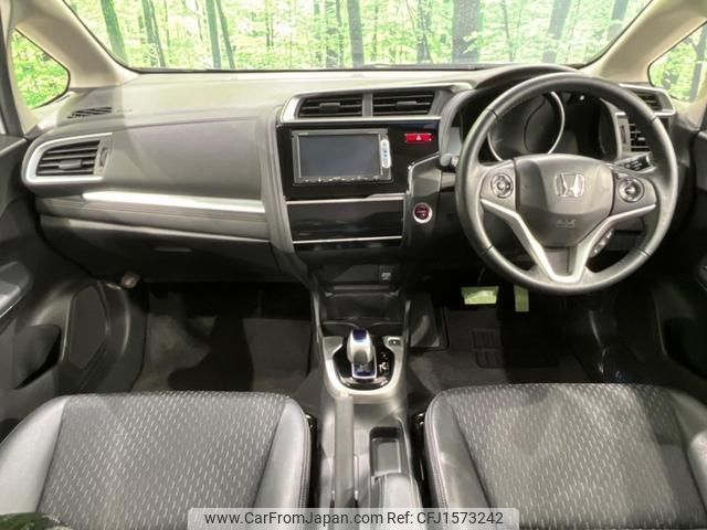 honda fit-hybrid 2014 CFJ1573242 image 2