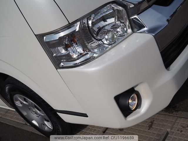 toyota hiace-van 2019 GOO_JP_700120021230250525002 image 2