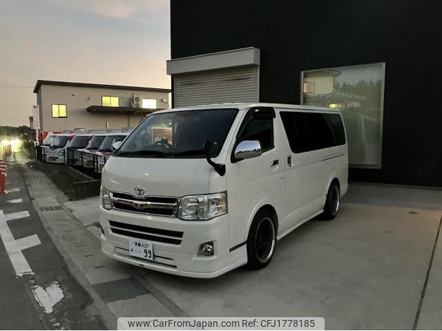 toyota hiace-van 2009 CFJ1778185 image 1