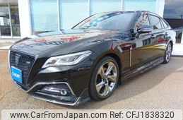toyota crown 2019 CFJ1838320