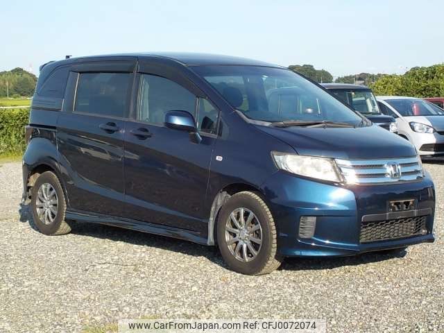 honda freed-spike 2011 -HONDA--Freed Spike DBA-GB3--GB3-1352601---HONDA--Freed Spike DBA-GB3--GB3-1352601- image 1