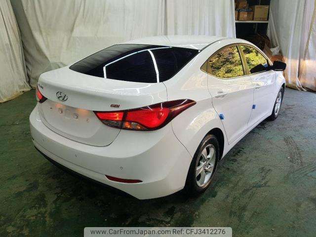 hyundai avante 2015 ED-00272-20190624 image 2