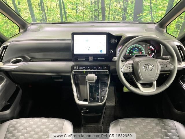 toyota voxy 2024 CFJ1532959 image 2