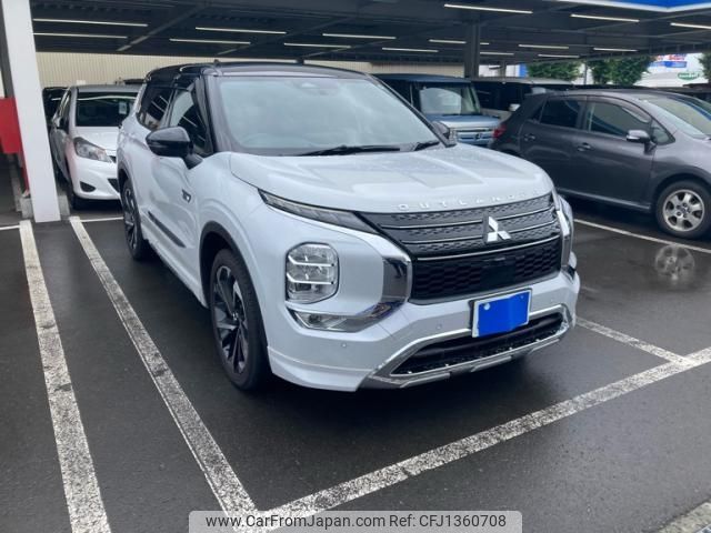 mitsubishi outlander-phev 2022 -MITSUBISHI--Outlander PHEV 5LA-GN0W--GN0W-0100768---MITSUBISHI--Outlander PHEV 5LA-GN0W--GN0W-0100768- image 1