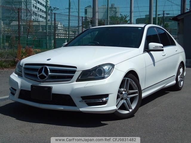 mercedes-benz c-class 2013 quick_quick_DBA-204048_WDD204082A761557 image 1