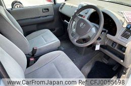 honda mobilio 2006 504928-923098