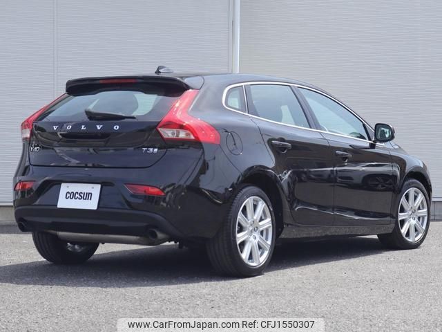 volvo v40 2018 CFJ1550307 image 2
