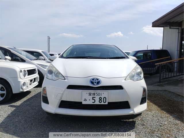toyota aqua 2013 -TOYOTA--AQUA DAA-NHP10--NHP10-2244879---TOYOTA--AQUA DAA-NHP10--NHP10-2244879- image 2
