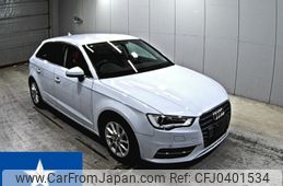 audi a3 2015 -AUDI--Audi A3 8VCXS--WAUZZZ8V5FA109975---AUDI--Audi A3 8VCXS--WAUZZZ8V5FA109975-