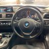 bmw 3-series 2017 quick_quick_LDA-8C20_WBA8C52060K841018 image 3