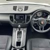 porsche macan 2016 quick_quick_ABA-J1H2A_WP1ZZZ95ZHLB61075 image 3