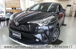 toyota c-hr 2017 -TOYOTA--C-HR NGX50--2014484---TOYOTA--C-HR NGX50--2014484-