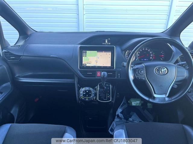 toyota noah 2017 CFJ1803047 image 2