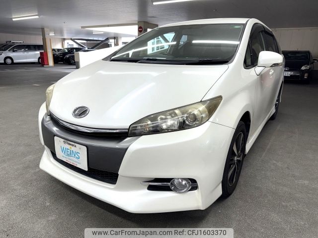 toyota wish 2013 CFJ1603370 image 1